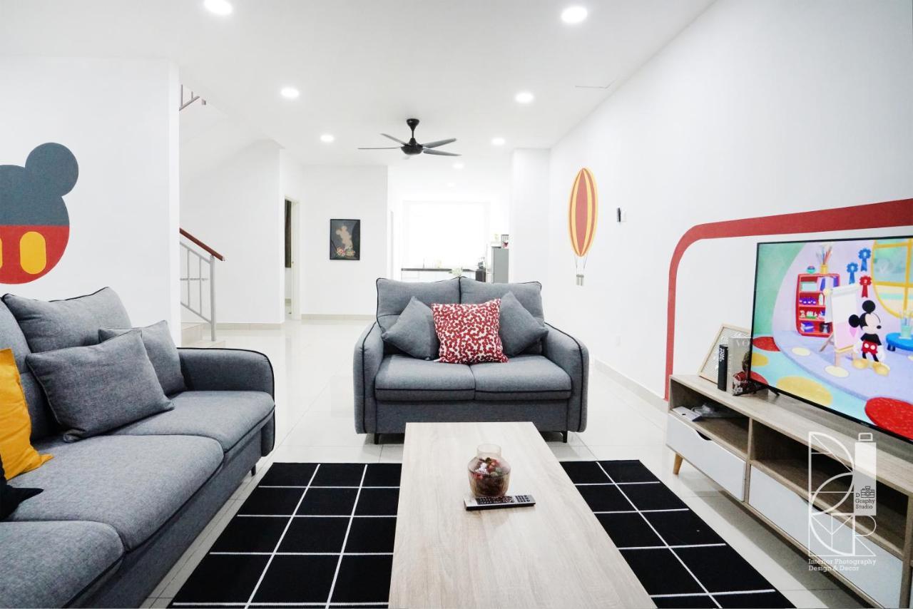 Desaru Ktv Mickey Theme By Joyfully 29M6 Villa Bandar Penawar Buitenkant foto