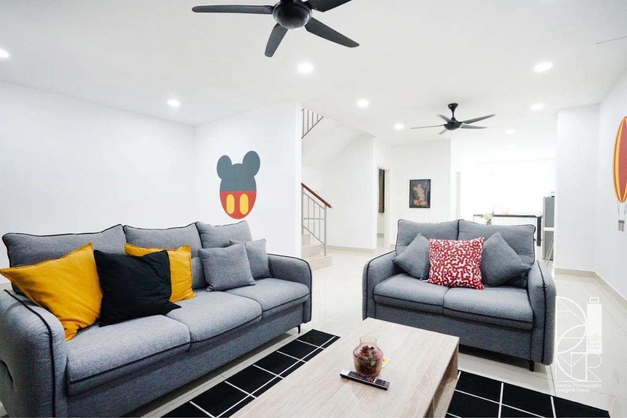 Desaru Ktv Mickey Theme By Joyfully 29M6 Villa Bandar Penawar Buitenkant foto